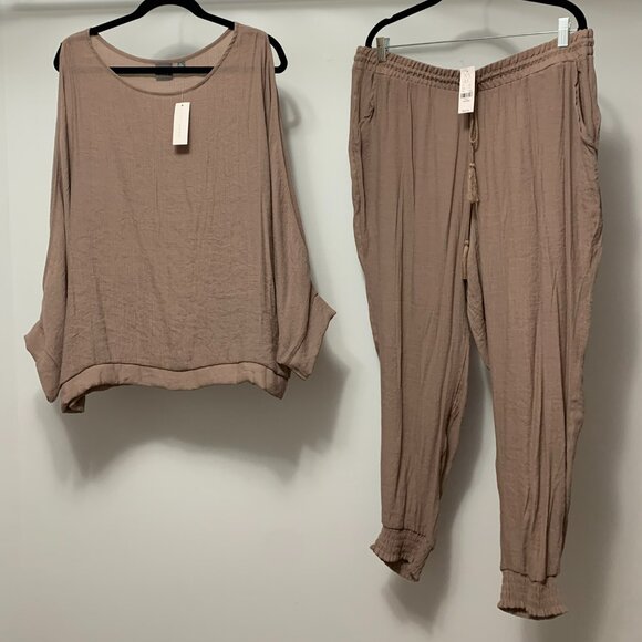 New York & Company (SoHo) Sand Linen Shirt and Jogger Set, XL NWT - Picture 1 of 10